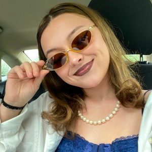 Meet your Posher, Bailey